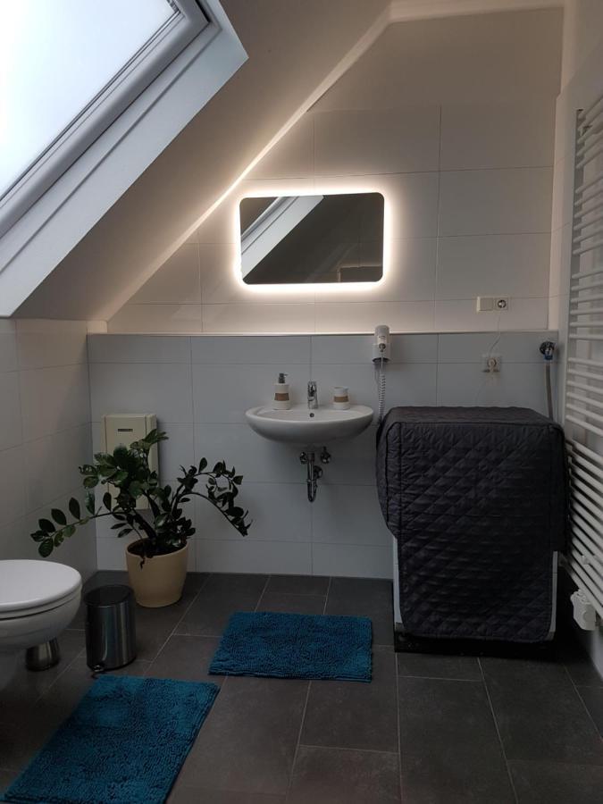 Appartment Rheinaue ドゥイスブルグ エクステリア 写真